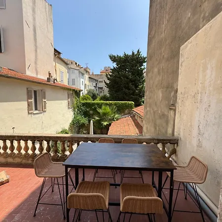 #101-heart Of Vieil - Place Nationale-high-end Newly Renovated & Furnished Αντίμπ